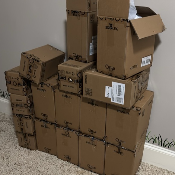 Stanley coffee tumbler 4 left!! - Picture 5 of 6